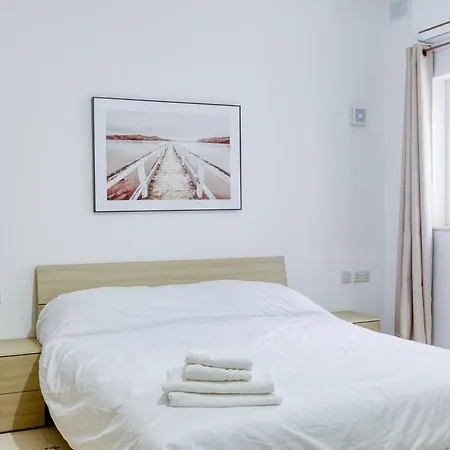 A Fully Equipped 3br Penthouse With Large Terrace By 360 Estates 아파트 *